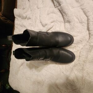 Universal Threads Black Faux Leather Boots Size 11 Euc